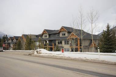 Rocky Mountain Getaway