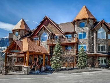 Stoneridge Mountain Resort Condo hosted by Fenwick Vacation Rentals