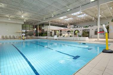 Days Inn by Wyndham Calgary South