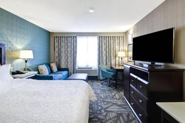 Hampton Inn &amp; Suites by Hilton Calgary-Airport