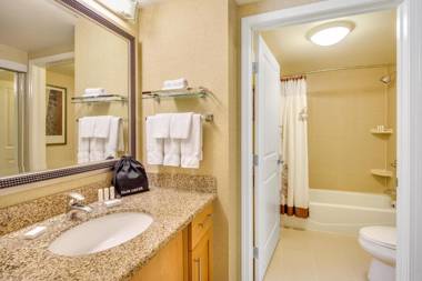Residence Inn by Marriott Calgary Airport