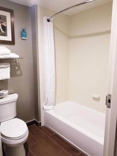 Homewood Suites Calgary Airport