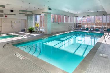 Hilton Garden Inn Calgary Downtown