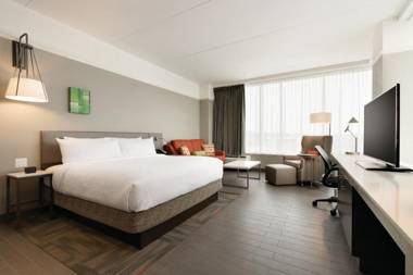 Hilton Garden Inn Calgary Downtown