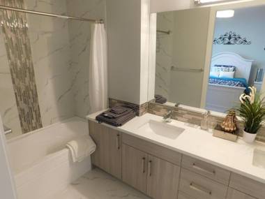 Three-Bedroom House with Balcony #33 Sunalta Downtown