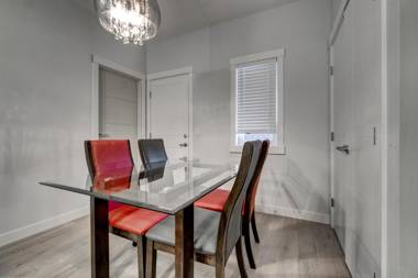 Three-Bedroom House with Walk-in Closet #29 Sunalta Downtown