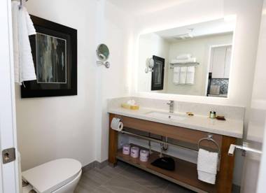 Executive Residency by Best Western Calgary City View North