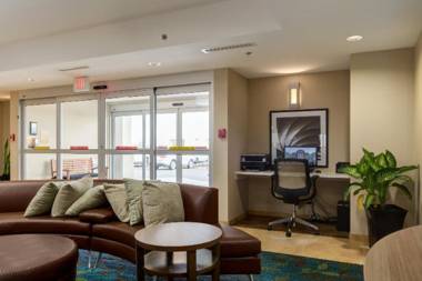 Candlewood Suites Calgary Airport North
