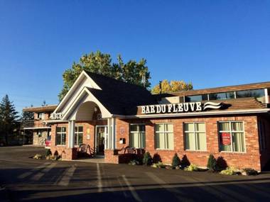 Motel Du Fleuve