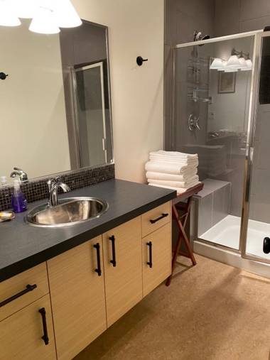 Meadowbrook Guest Suite