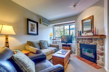 Town Plaza Suites by Golden Dreams