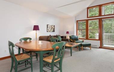 Treeline Townhome by Whistler Premier