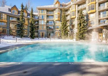 Whistler Cascade Lodge by TS
