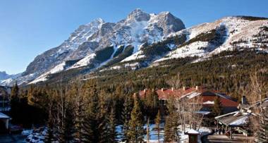 Delta Lodge at Kananaskis