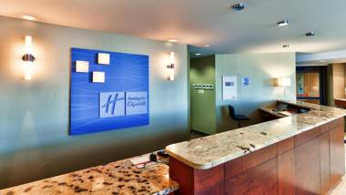 Holiday Inn Express St. Jean Sur Richelieu an IHG Hotel