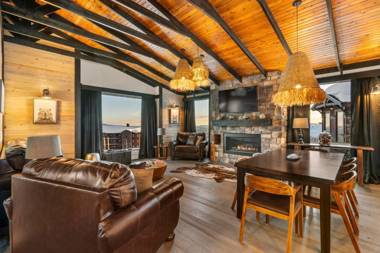 Chalet Monashee - Brand New High-End Property with Amazing Views