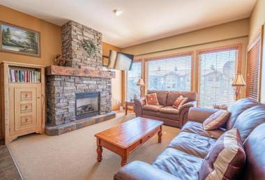 Bear's Paw Chalet - Amazing Location & Ski In-Out