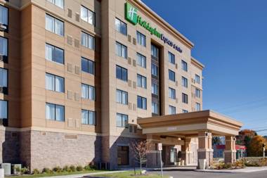 Holiday Inn Express Hotel & Suites Ottawa West-Nepean an IHG Hotel