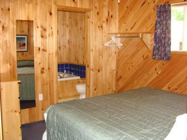 Cavendish Maples Cottages