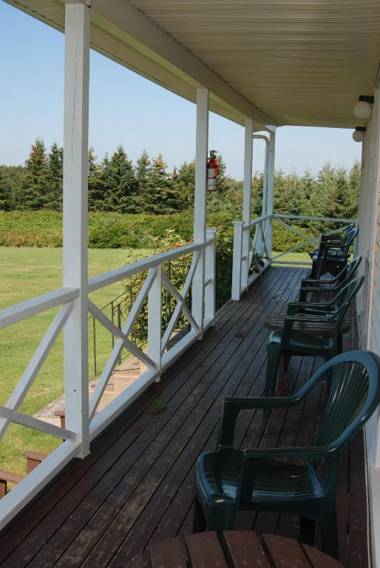 Shining Waters - Ingleside Cottages