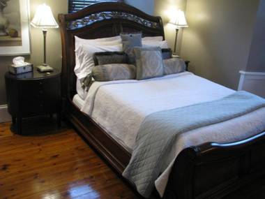 Clyde Hall Bed and Breakfast