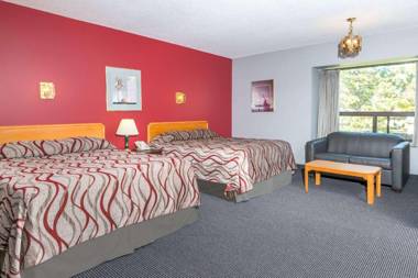 Super 8 by Wyndham Mt Hope Hamilton Intl Arpt ON