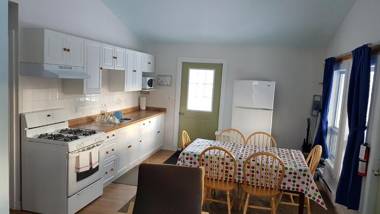 Parkway Cottage Resort and Trading Post