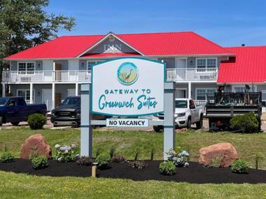 Gateway to Greenwich Suites