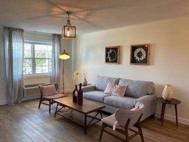 Gateway to Greenwich Suites