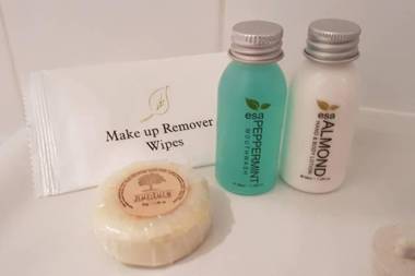 1-Bedroom Apartment Sweet #7 by Amazing Property Rentals