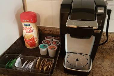 2-Bedroom Apartment Sweet #5 by Amazing Property Rentals