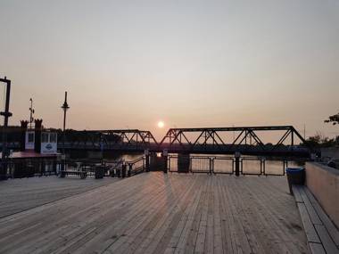 Cozy 2-Bedroom Apartment #25 by Amazing Property Rentals