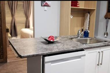 Beautiful 1 BDR Apt #G Hull/Ott by Amazing Property Rentals