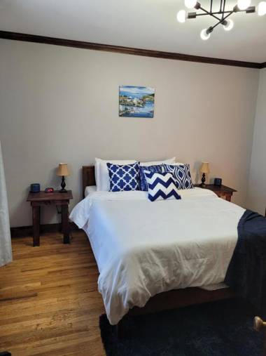 The Harbourside Inn & Cafe