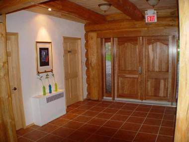 Williston Lake Resort