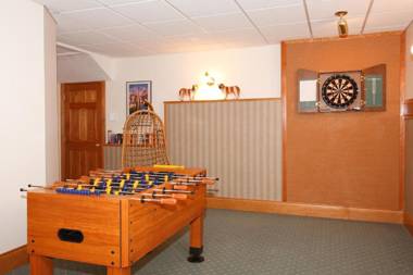 Vacation Homes by The Bulldog - Knight Star Lodge Properties