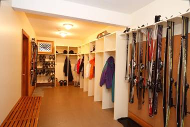 Vacation Homes by The Bulldog - Knight Star Lodge Properties