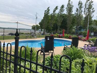 Chalets Plage St-Jean 2