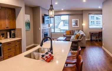 Echo Landing #31 by Bear Country