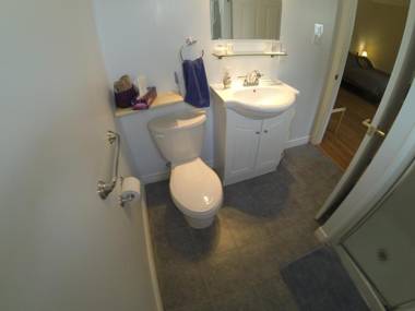 The Fiddle and the Sea Bed and Breakfast