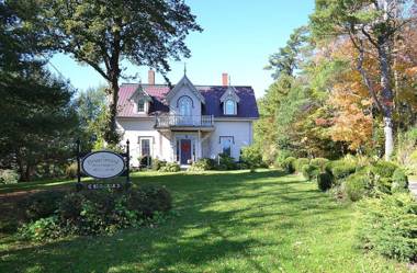Briarwood Bed & Breakfast