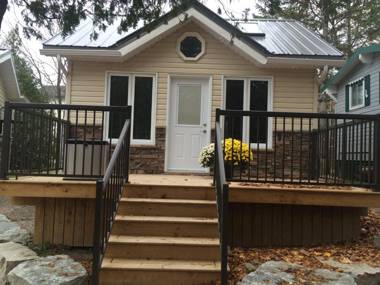 Victoria Harbour Cottages