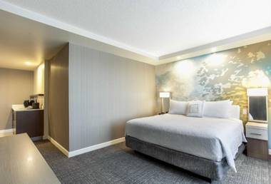 Courtyard by Marriott Montreal West Island/Baie D’Urfe