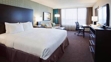 Doubletree By Hilton Pointe Claire Montreal Airport West