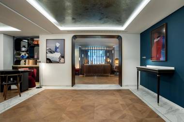 Neues Schloss Privat Hotel Zurich Autograph Collection