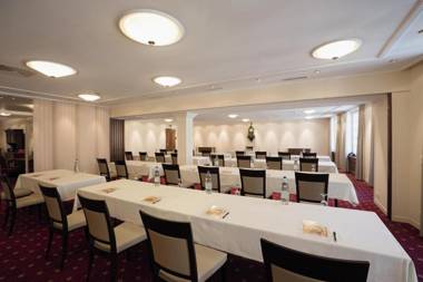 Hotel Roter Turm