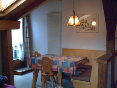 B&B Hotel & Appartements Chasa Valär