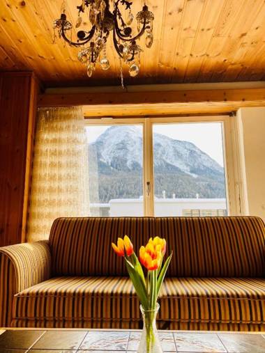 Hotel Scuol