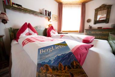 Chasa Serras - Döpper