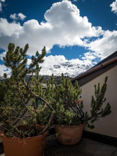 Chesa Pradash 2 - Celerina